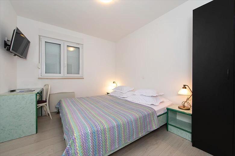 Apartments Irena Tučepi Eksteriør bilde