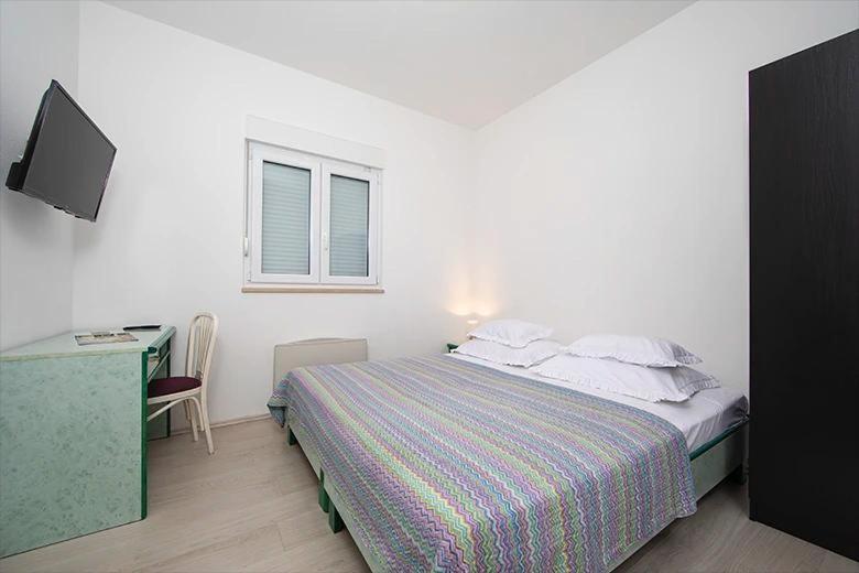 Apartments Irena Tučepi Eksteriør bilde